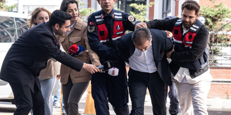 “Yenidoğan çetesinden” Bahçeli’nin koruma müdürü de çıktı: İşte tapelerdeki korkunç diyalog