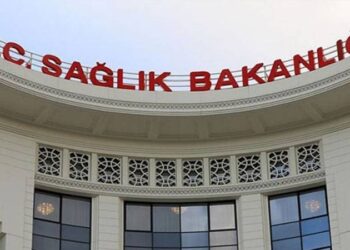 Yenidoğan skandalı sonrası Sağlık Bakanlığı'nda görevden alma