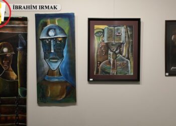 Yeraltındaki yaşama ışık tutan sergi