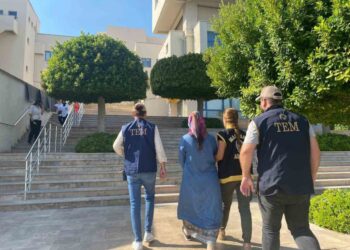 ‘Abla’ olmakla suçlanan kadınla eski bir asker daha ‘terör’den tutuklandı