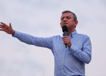 ‘Kimse Özgür Özel’e sormuyor, ‘Kürtlere devlet vaadi’ nasıl bir şey?’