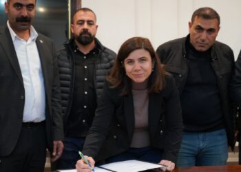 Amed Büyükşehir Belediyesi 30 yıllık ulaşım sorununu çözdü