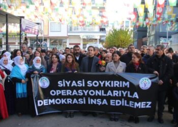 Birçok kentte gözaltı protestosu