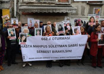 Hasta tutsak eylemleri: Susma, suça ortak olma