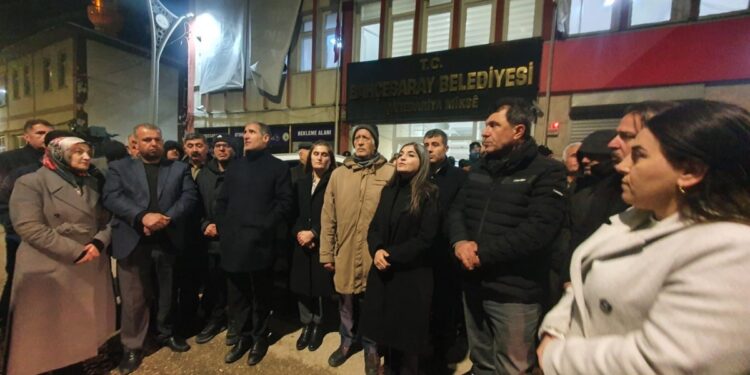 Miks’te açıklama: Kayyım atamak 14’te 14’ün hazımsızlığıdır