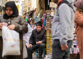 Türkiye’de enflasyon beklenen seviyelere inmiyor: Aylık yüzde 2,88’la yıllık enflasyon yüzde 48,58’e geriledi