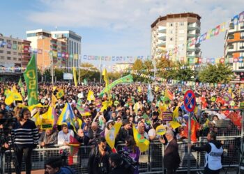 Batman’da DEM Parti’den ‘kayyuma tepki ve süreç’ mitingi