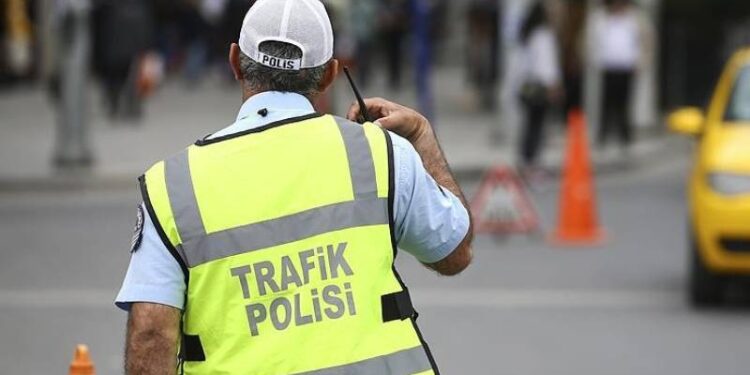 46. İstanbul Maratonu nedeniyle İstanbul'da bazı yollar trafiğe kapatılacak