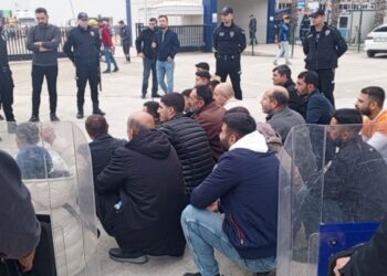 Maaşlarını alamayan 670 işçi eylemde
