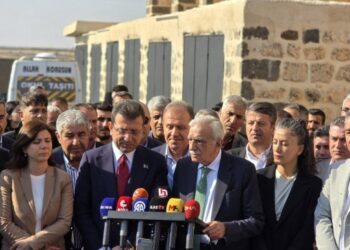 İmamoğlu’ndan kayyım tepkisi: Başımızı öne eğen bir durum
