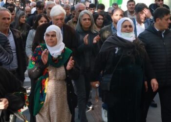 Êlih irade gaspına karşı yürüdü: Kazanacağız