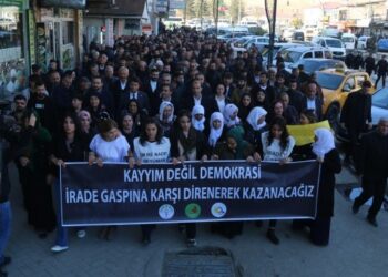 Keskin Bayındır Gever’den seslendi: İmralı kapılarını açın