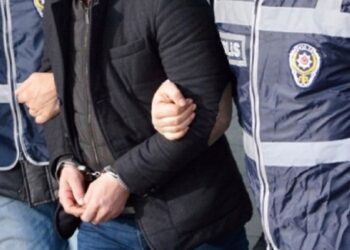 İzmir’de operasyon: Çok sayıda gözaltı