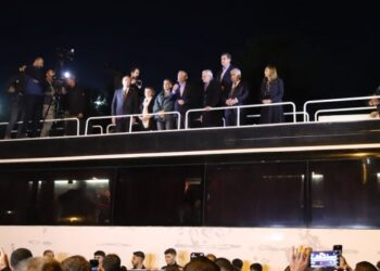 Özel, Mêrdîn’de: Bu iradeyle inatlaşılmaz