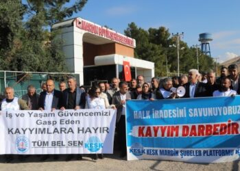 Kayyımın sendika üyesi yöneticileri görevden alması protesto edildi