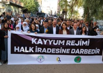 Botan’dan seslendiler: Sözünüzde durun İmralı kapılarını açın