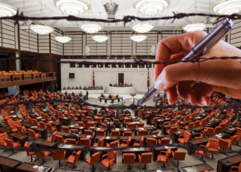 AKP 'Etki Ajanlığı'nda Israrcı! Özlem Zengin: Her Halükarda Yapacağız