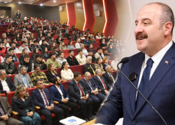 AKP'li Mustafa Varank'tan Gençlere Öneri: 'Alın Teri Değil, Akıl Teri Çok Önemli'