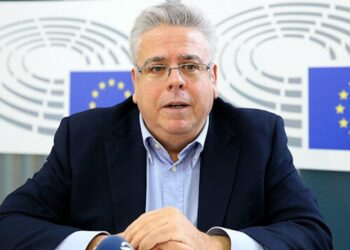 AP Türkiye Raportörü’nden Esenyurt kayyımı hakkında yaptırım çağrısı