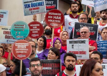 Aile hekimleri üç gün iş bırakıyor