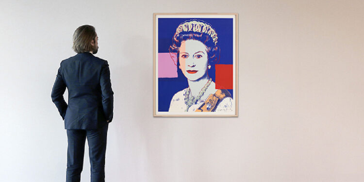 Andy Warhol Sergisinde Milyonluk Soygun: Kraliçe 2. Elizabeth’i Çaldılar!