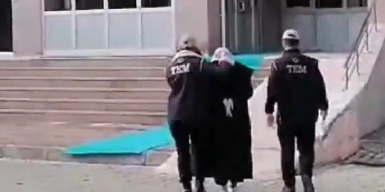 Ankara merkezli 12 ilde nefret operasyonu: 53 gözaltı