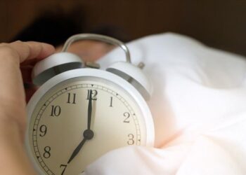 Araştırmaya göre 'sağlıklı yaşlanmak' için günde en az yedi saat uyku şart