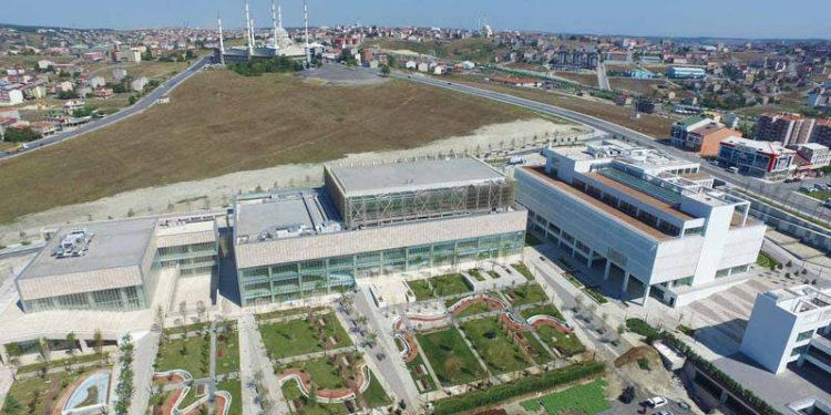 Arnavutköy Belediyesi'nde işçi hakları krizi; bireysel sözleşme baskısı artıyor