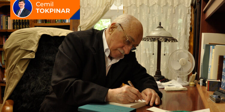 Asrımızı aydınlatan ışık: Fethullah Gülen Hocaefendi