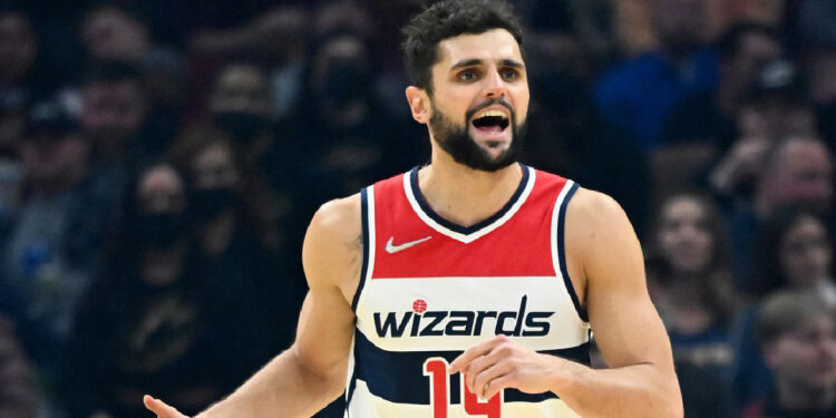 Barcelona, Eski Fenerbahçeli Raul Neto'yu Kadrosuna Kattı