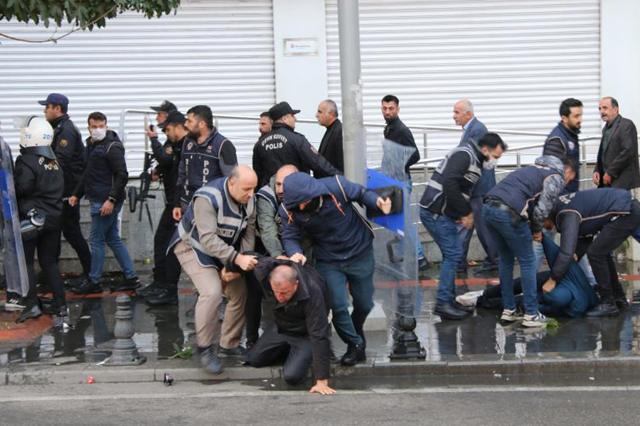 Batman’da ‘kayyım’ protestolarındaki polis şiddeti ve işkenceye soruşturma