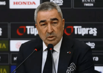 Beşiktaş'ta Görevine Son Verilen Samet Aybaba Cumartesiyi İşaret Etti: 'Türk Futbolunda Milat Olacak'