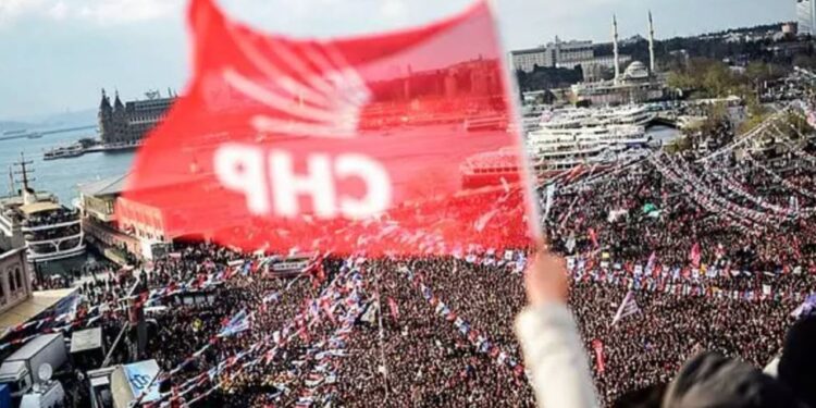 CHP, parti programını yenilemeye hazırlanıyor
