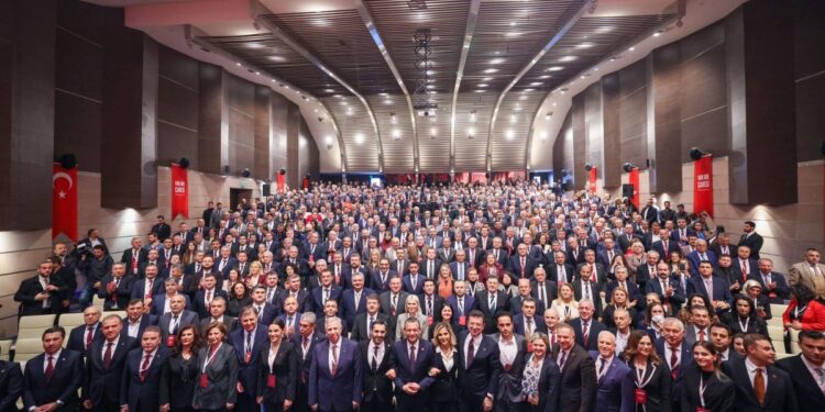 CHP’den 5 maddelik bildiri: Halk iradesine sahip çıkacağız