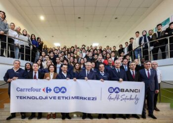 CarrefourSA Teknoloji ve Etki Merkezi Kocaeli'de kapılarını açtı