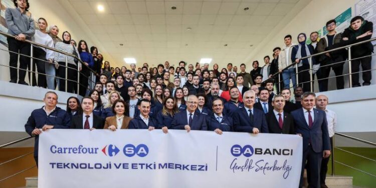 CarrefourSA Teknoloji ve Etki Merkezi Kocaeli'de kapılarını açtı