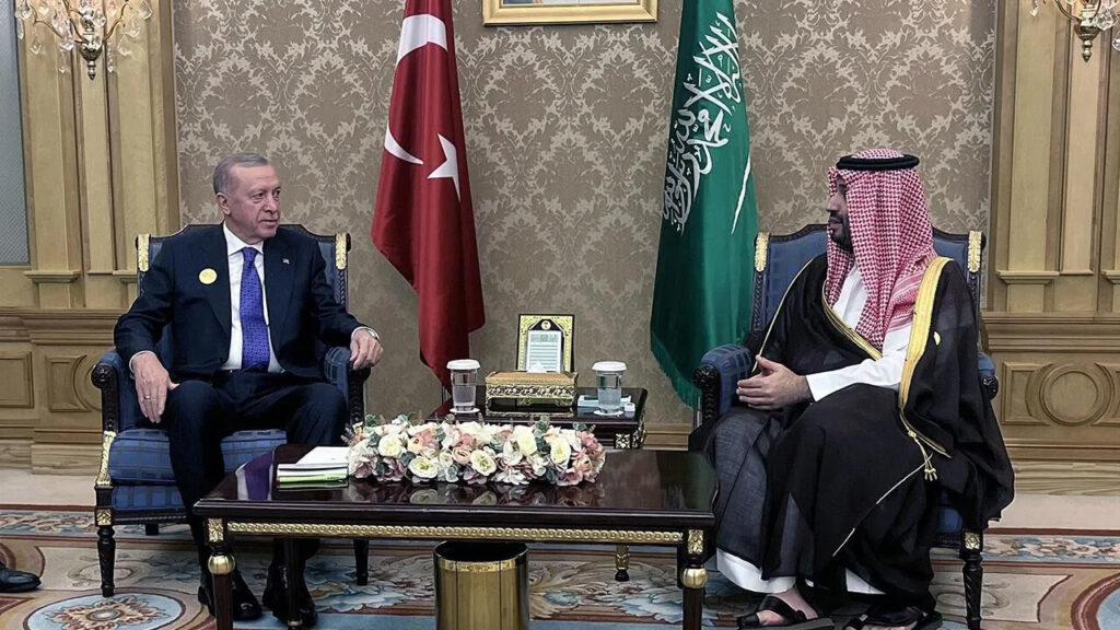 Cumhurbaşkanı Erdoğan, Suudi Arabistan Veliaht Prensi Selman ile Bir Araya Geldi