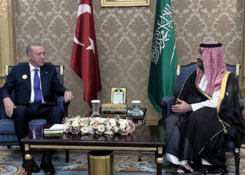 Cumhurbaşkanı Erdoğan, Suudi Arabistan Veliaht Prensi Selman ile Bir Araya Geldi