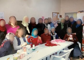 Cumhuriyetin 101. yılı, Gülen’in vefatı ve hapiste boncuktan Türk bayrağı işleyen o kadınlar…