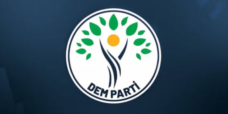 DEM Parti'den Batman'da Kayyım Tepkisi