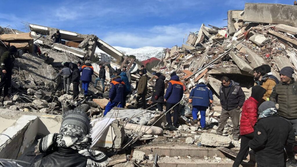 Deprem sivil toplum örgütlerine bakışı olumlu yönde etkiledi