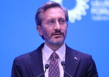 Dijital faşizm ve dijital terörizm milli güvenlik meselesine dönüştü