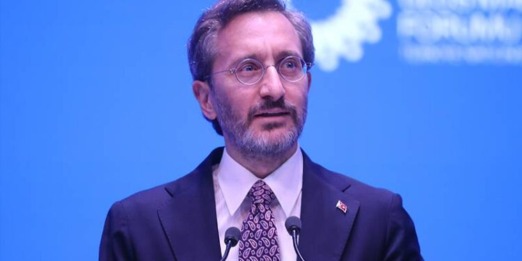 Dijital faşizm ve dijital terörizm milli güvenlik meselesine dönüştü