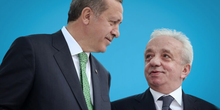 Diyanet’ten Cengiz Holding’e rekor ihale