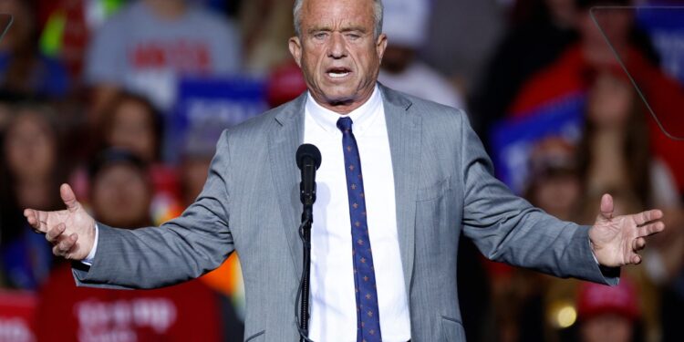 Donald Trump’tan beklenen atama geldi: Tartışmalı isim Robert Kennedy Jr. Sağlık Bakanı olacak