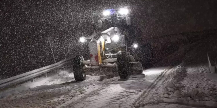 Eğitime kar engeli: Birçok ilde okullar 1 gün tatil edildi