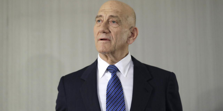 Eski İsrail Başbakanı Olmert Ateşkes Çağrısını Yeniledi: 'Gazze'yi Yok Ettik, Çekilmeliyiz'