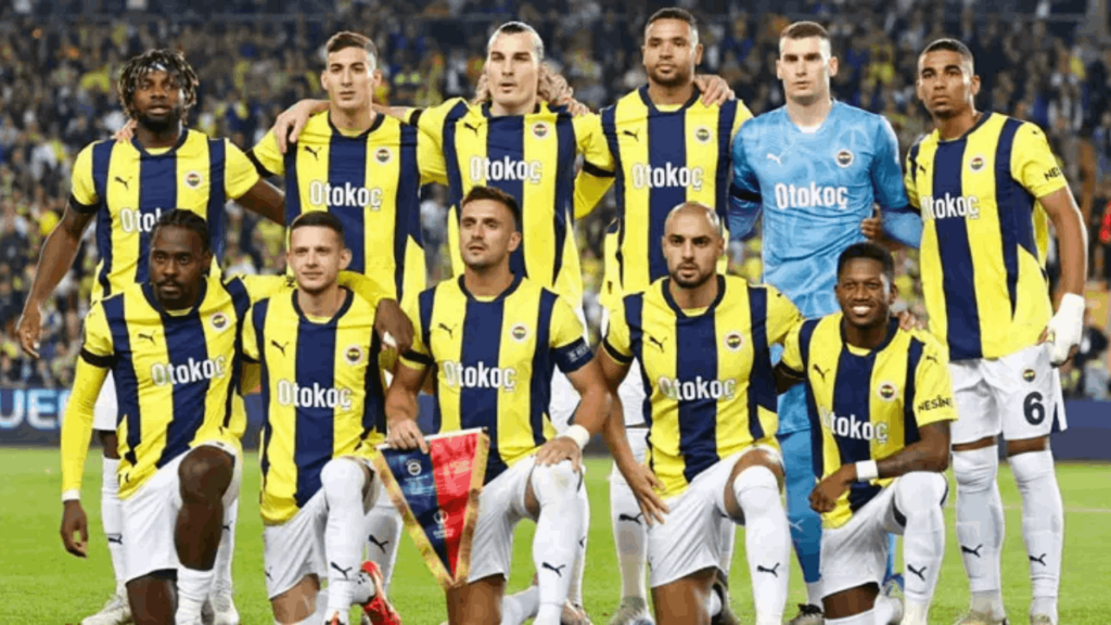 Fenerbahçe'de Yıldız İsim Sakatlıktan Döndü