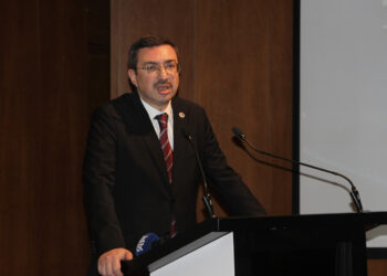 Görevimiz yatırımcıları korumak; vatandaşlarımızın tüketici değil, yatırımcı olmasını teşvik etmek istiyoruz