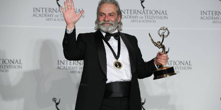 Haluk Bilginer Şahsiyet Dizindeki Rolüyle Uluslararası Emmy Ödülleri'nde İkinci Kez Aday Gösterildi